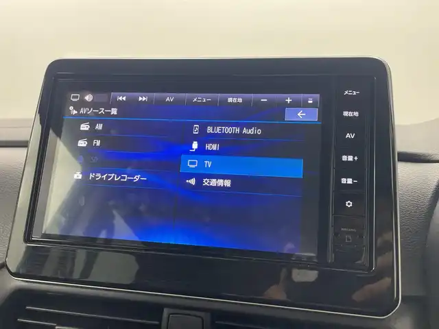 日産 ルークス ハイウェイスター X 群馬県 2022(令4)年 2.8万km ブラック 雹害　純正ナビ　フルセグＴＶ　アラウンドビューモニター　片側スライドドア　アイドリングストップ機能　プッシュスタート　ステアリングスイッチ　オートエアコン　前方ドライブレコーダー　ＬＥＤ　ＥＴＣ