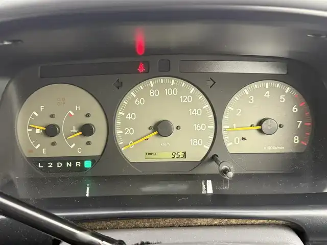 トヨタ ハイエース レジアス ウインドツアラー 愛知県 1997(平9)年 13.2万km ブルーイッシュシルバーM 対面シート/ツインサンルーフ/ルーフレール/カーテン/純正OPナビ/ドラレコ/WAC/ECT/電格ミラー/ドアバイザー/ハロゲンヘッドライト/フォグランプ/純正アルミホイール/純正フロアマット