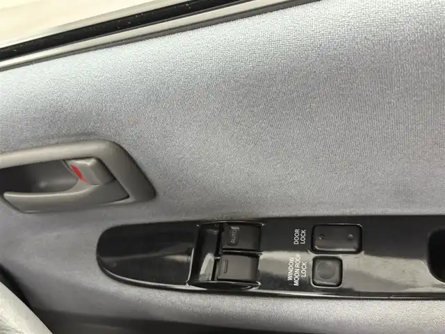 トヨタ ハイエース レジアス ウインドツアラー 愛知県 1997(平9)年 13.2万km ブルーイッシュシルバーM 対面シート/ツインサンルーフ/ルーフレール/カーテン/純正OPナビ/ドラレコ/WAC/ECT/電格ミラー/ドアバイザー/ハロゲンヘッドライト/フォグランプ/純正アルミホイール/純正フロアマット