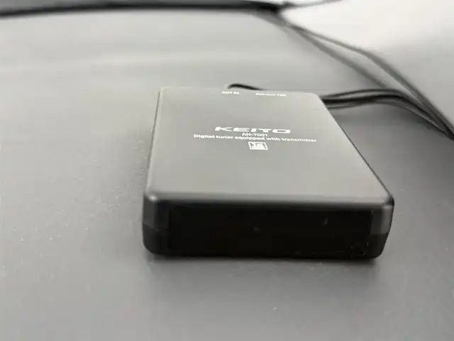 トヨタ ハイエース レジアス ウインドツアラー 愛知県 1997(平9)年 13.2万km ブルーイッシュシルバーM 対面シート/ツインサンルーフ/ルーフレール/カーテン/純正OPナビ/ドラレコ/WAC/ECT/電格ミラー/ドアバイザー/ハロゲンヘッドライト/フォグランプ/純正アルミホイール/純正フロアマット