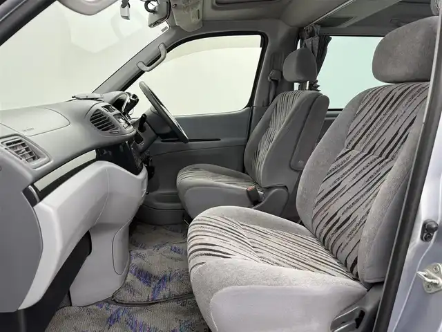 トヨタ ハイエース レジアス ウインドツアラー 愛知県 1997(平9)年 13.2万km ブルーイッシュシルバーM 対面シート/ツインサンルーフ/ルーフレール/カーテン/純正OPナビ/ドラレコ/WAC/ECT/電格ミラー/ドアバイザー/ハロゲンヘッドライト/フォグランプ/純正アルミホイール/純正フロアマット