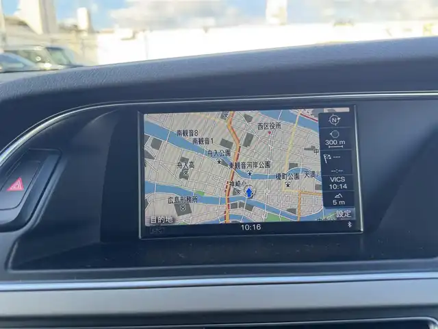 アウディ Ａ４ アバント 2．0 TFSI 広島県 2015(平27)年 6.3万km ミトスブラックメタリック 走行距離：62571km(入庫時)/2.0 TFSI Sラインパッケージ/純正ナビ/バックカメラ/コーナーセンサー/パワーシート(D席・N席)/シートヒータ(D席・N席)/パワーリアゲート/ハーフレザーシート/S-lineロゴ入りスカッフプレート/パドルシフト/ETC