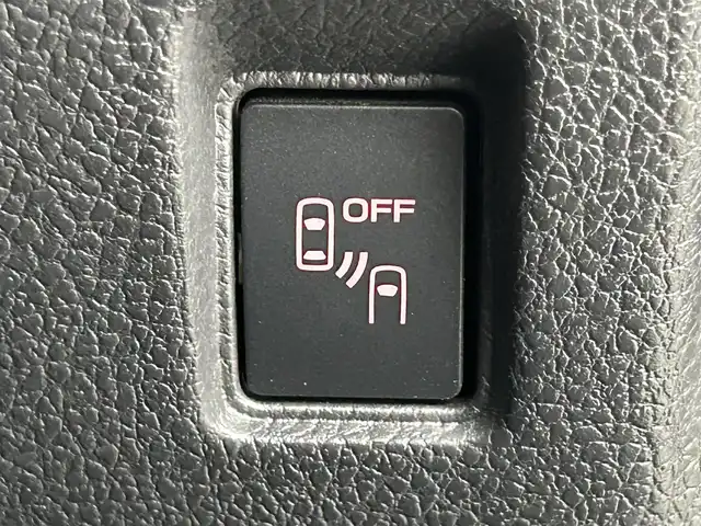 スバル レヴォーグ 1．6GT アイサイト 道央・札幌 2015(平27)年 3.7万km クリスタルホワイトP ・４WD/・社外ＳＤナビ/・バックカメラ/・サイドカメラ/・CD/DVD/BT/フルセグ/SD/iPod/HDMI/USB/・純正前方ドライブレコーダー/・ＥＴＣ/・アイサイト/・横滑り防止装置/・レーダークルーズコントロール/・レーンキープアシスト/・ブラインドスポットモニター/・ヒルディセントコントロール/・電子パーキングブレーキ/・HIDヘッドライト/・オートライト/・前後フォグランプ/・D席パワーシート/・純正フロアマット/・パドルシフト/・防眩ミラー/・トノカバー/・ドアバイザー/・電動格納ウィンカーミラー/・プッシュスタート/・スマートキー/・スペアキー