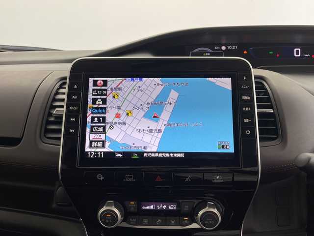 日産 セレナ e－パワー ハイウェイスター G 鹿児島県 2020(令2)年 5.5万km ダイヤモンドブラック 純正１０インチナビ　プロパイロット　１１インチフリップダウンモニター　衝突軽減ブレーキ　アラウンドビューモニター　両側パワースライドドア　ビルトインＥＴＣ　シートヒーター　デジタルインナーミラー