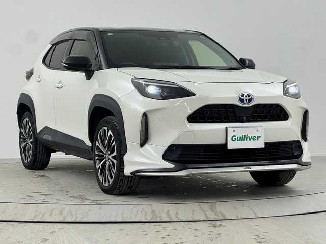 トヨタ ヤリスクロス ハイブリッド 熊本県 2020(令2)年 5.3万km ブラックマイカ/ホワイトパールクリスタルシャイン 2トーン シートヒーター/フロントモデリスタエアロ/エンジンスタートボタン/アイドリンクストップ/Bluetooth接続/ETC/車外全方位カメラ/ドライブレコーダー/運転席パワーシート/レーンキープアシスト/オートライト/オートマチックハイビーム