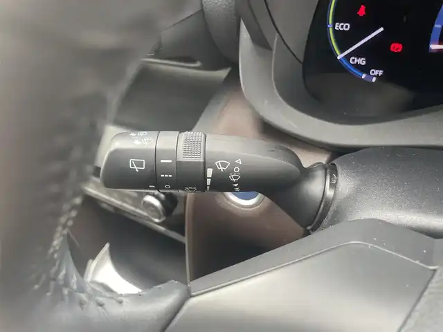 トヨタ ヤリスクロス ハイブリッド 福岡県 2020(令2)年 5.3万km ブラックマイカ/ホワイトパールクリスタルシャイン 2トーン シートヒーター/フロントモデリスタエアロ/エンジンスタートボタン/アイドリンクストップ/Bluetooth接続/ETC/車外全方位カメラ/ドライブレコーダー/運転席パワーシート/レーンキープアシスト/オートライト/オートマチックハイビーム