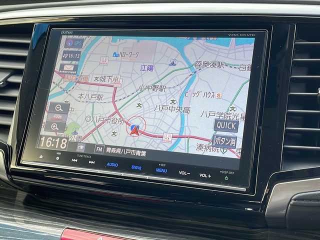 ホンダ オデッセイ アブソルート・EXホンダセンジング 青森県 2017(平29)年 9.6万km ホワイトオーキッドパール 4WD/ワンオーナー/純正8インチSDナビ・フルセグTV/CD・DVD・Bluetooth・SD・USB/バックカメラ/両側パワースライドドア/合皮コンビシート/衝突軽減ブレーキ/追従クルーズコントロール/レーンキープアシスト/ブラインドスポットインフォメーション/運転席パワーシート/パドルシフト/純正ビルトインETC/LEDヘッドライト/フォグライト/純正18インチアルミ/スペアキー/H30.R1.R2.R3.R4.R5.R6ディーラー記録簿有/保証書・取説書