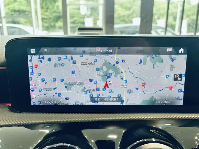 メルセデス・ベンツ Ａ２００ｄ AMGライン 大阪府 2022(令4)年 1.9万km ポーラホワイト アドバンスドP/レーダーセーフティP/HUD/ACC/純正ナビ/TV/360度カメラ/純正18インチAW/LEDヘッドライト/アンビエントライト/ハーフ革/シートヒーター/ブラインドスポット/クリアランスソナー/パドルシフト/ETC/ドラレコ
