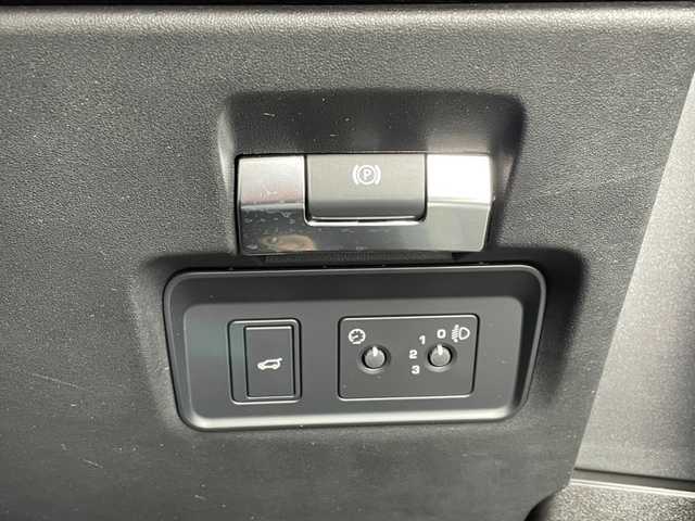 ランドローバー レンジローバーイヴォーク Rダイナミック S 愛知県 2020(令2)年 2.4万km ゴールド ワンオーナー/黒革シート/シートヒーター/ドライブパック/純正ナビ/フルセグTV/360度カメラ/Bluetooth/ナビゲーションプロ/ACC/ブラインドスポット/LEDヘッドライ/ レーンキープアシスト/純正18インチアルミ