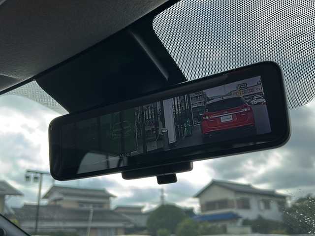 日産 リーフ G 岐阜県 2019(令1)年 9.7万km スーパーブラック 登録時走行距離96318km/純正ナビ/全方位モニター/ワンセグテレビ/デジタルインナーミラー/ハンドルヒーター/ブラインドスポットモニター/シートヒーター/ドライブレコーダー/純正アルミホイール/純正フロアマット/ビルトインＥＴＣ/LEDヘッドライト/スマートキー/プッシュスタート/スペアキー/ドアバイザー