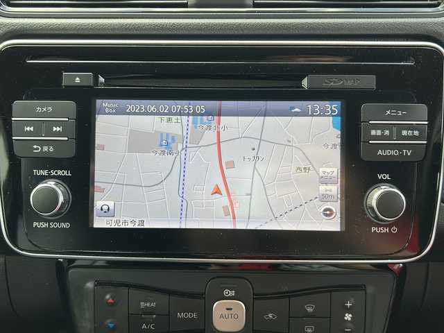 日産 リーフ G 岐阜県 2019(令1)年 9.7万km スーパーブラック 登録時走行距離96318km/純正ナビ/全方位モニター/ワンセグテレビ/デジタルインナーミラー/ハンドルヒーター/ブラインドスポットモニター/シートヒーター/ドライブレコーダー/純正アルミホイール/純正フロアマット/ビルトインＥＴＣ/LEDヘッドライト/スマートキー/プッシュスタート/スペアキー/ドアバイザー