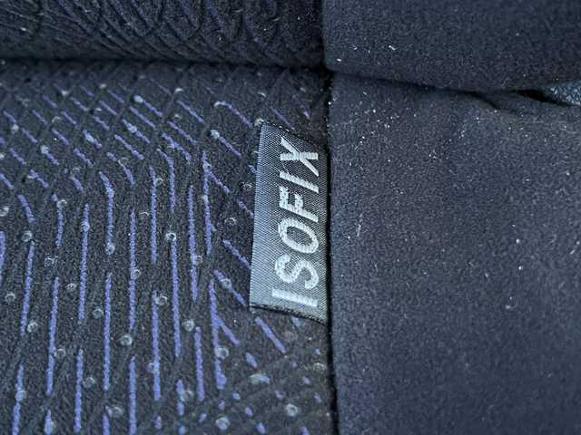 トヨタ エスティマ アエラス 栃木県 2014(平26)年 14.2万km ブラック (株)IDOMが運営する【じしゃロン宇都宮店】の自社ローン対象車両になります。こちらは現金ご利用時の価格です。自社ローンご希望の方は別途その旨お申付け下さい。/純正ナビ/バックカメラ/フルセグ/Ｂｌｕｅｔｏｏｔｈ/フリップダウンモニター/ビルトインＥＴＣ/両側パワースライドドア/クルーズコントロール/４ＷＤ/スマートキー/プッシュボタンスタート