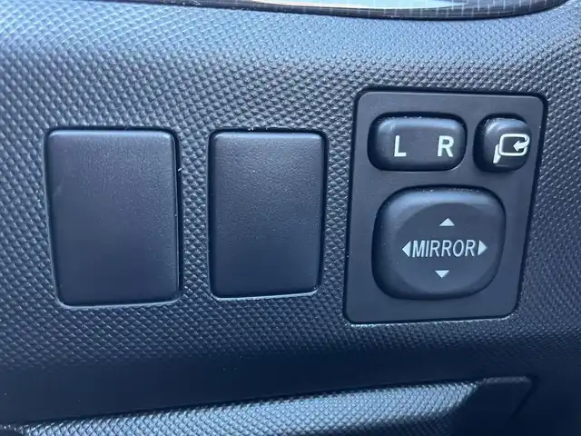 トヨタ エスティマ アエラス 栃木県 2014(平26)年 14.2万km ブラック (株)IDOMが運営する【じしゃロン宇都宮店】の自社ローン対象車両になります。こちらは現金ご利用時の価格です。自社ローンご希望の方は別途その旨お申付け下さい。/純正ナビ/バックカメラ/フルセグ/Ｂｌｕｅｔｏｏｔｈ/フリップダウンモニター/ビルトインＥＴＣ/両側パワースライドドア/クルーズコントロール/４ＷＤ/スマートキー/プッシュボタンスタート