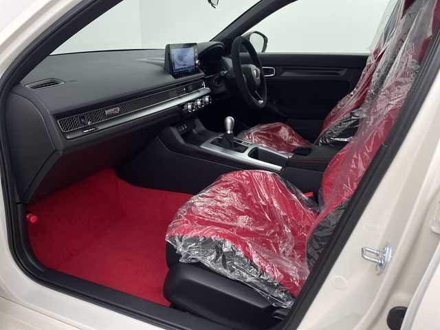 ホンダ シビック タイプR 埼玉県 2025(令7)年 0.1千km チャンピオンシップホワイト 登録済未使用車　/純正メーカーナビ　/バックカメラ　/フルセグＴＶ　/ＢＳＭ　/前後コーナーセンサー　/タイプＲ専用セミバケットシート　/ＨｏｎｄａＬｏｇＲ　/ビルトインＥＴＣ２．０　/レーダークルーズコントロール