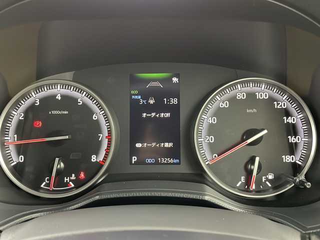 トヨタ ヴォクシー S－G 道央・札幌 2024(令6)年 1.4万km ホワイトパールクリスタルシャイン 【返品車両登録　落札待ち車両】/・4WD/・トヨタセーフティーセンス/・レーダークルーズコントロール/・レーンキープアシスト/・プリクラッシュセーフティ/・純正10.5インチディスプレイオーディオ/・コネクティッドナビ/・Bluetooth/CD/DVD/USB/フルセグTV/・バックカメラ/・MTモード付AT/・片側パワースライドドア/・LEDライト/オートライト/・オートマチックハイビーム/・横滑り防止装置/・社外ドライブレコーダー/・ABS/・スマートキー/・ETC2.0