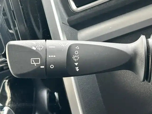ダイハツ タント カスタム RS SAⅡ 兵庫県 2016(平28)年 5.9万km ブラックマイカメタリック フローディングナビ/ETC/革巻きステアリングハンドル/ステアリングスイッチ/両側パワースライドドア/バックカメラ/YUPITERUレーダー/スマートキー/フルセグTV/横滑り防止装置/衝突被害軽減システム/LEDヘッドライト/BT