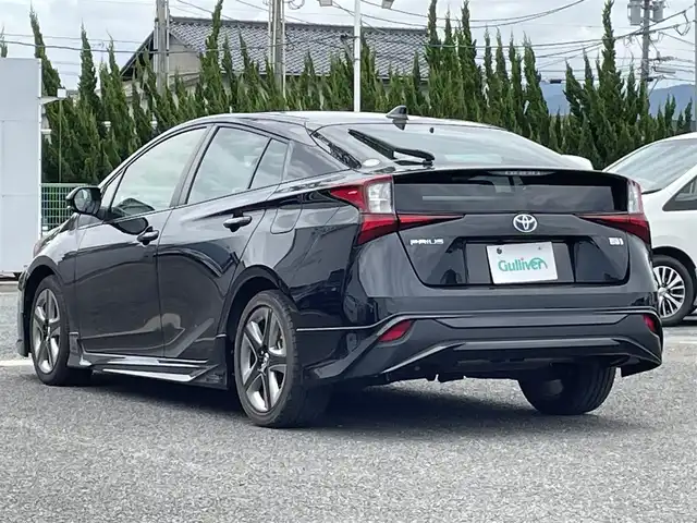 トヨタ プリウス Sツーリングセレクション 福岡県 2022(令4)年 3.8万km アティチュードブラックマイカ ワンオーナー/純正9型ナビ/(Bluetooth/フルセグ)/モデリスタエアロ/全周囲カメラ/運転席/助手席シートヒーター/レーダークルーズコントロール/100V充電/衝突被害軽減システム/コーナーセンサー/レーンキープアシスト/オートマチックハイビーム/オートライト/ステアリングスイッチ/ウインカーミラー/EVモード/保証書/取扱説明書