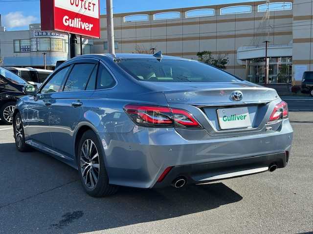 トヨタ クラウン ハイブリッド G 宮城県 2019(令1)年 5.6万km プレシャスガレナ 登録時走行距離55891km/純正8インチナビ/AM/FM/CD/DVD/Bluetooth/USB/フルセグTV/トヨタセーフティセンス/レーダークルーズコントロール/前後コーナーセンサー/アラウンドビューモニター/ビルトインETC/シートヒーター/ハンドルヒーター/電動リアシェード/前方ドライブレコーダー/純正フロアマット/全席パワーシート/LEDヘッドライト/フォグランプ/純正17インチアルミホイール/スマートキー/スペアキー