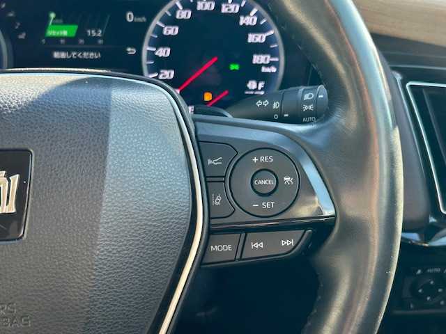 トヨタ クラウン ハイブリッド G 宮城県 2019(令1)年 5.6万km プレシャスガレナ 登録時走行距離55891km/純正8インチナビ/AM/FM/CD/DVD/Bluetooth/USB/フルセグTV/トヨタセーフティセンス/レーダークルーズコントロール/前後コーナーセンサー/アラウンドビューモニター/ビルトインETC/シートヒーター/ハンドルヒーター/電動リアシェード/前方ドライブレコーダー/純正フロアマット/全席パワーシート/LEDヘッドライト/フォグランプ/純正17インチアルミホイール/スマートキー/スペアキー