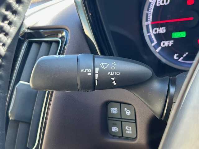 トヨタ クラウン ハイブリッド G 宮城県 2019(令1)年 5.6万km プレシャスガレナ 登録時走行距離55891km/純正8インチナビ/AM/FM/CD/DVD/Bluetooth/USB/フルセグTV/トヨタセーフティセンス/レーダークルーズコントロール/前後コーナーセンサー/アラウンドビューモニター/ビルトインETC/シートヒーター/ハンドルヒーター/電動リアシェード/前方ドライブレコーダー/純正フロアマット/全席パワーシート/LEDヘッドライト/フォグランプ/純正17インチアルミホイール/スマートキー/スペアキー