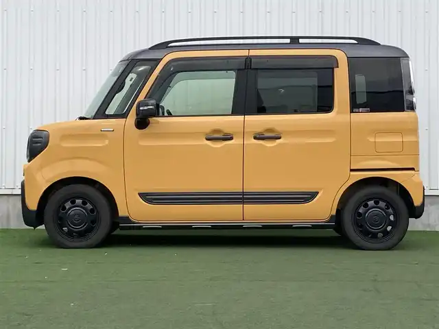 スズキ スペーシア ギア HYBRID XZ 香川県 2019(令1)年 4万km アクティブイエロー/ガンメタリック2トーン 登録時走行距離：39507km/カロッツェリアメモリナビ/　CD DVD BT　フルセグTV/バックカメラ/両側パワースライドドア/デュアルセンサーブレーキサポート/レーンキープアシスト/クリアランスソナー/アイドリングストップ/横滑り防止装置/LEDヘッドライト/オートライト/フォグランプ/サーキュレーター/ロールサンシェード/シートヒーター/ETC/ステアリングスイッチ/プッシュスタート/スマートキー