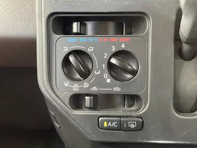トヨタ タンク X 栃木県 2018(平30)年 5.7万km ブラックマイカメタリック オーディオ/ビルトインETC/片側パワースライドドア/前席シートヒーター/禁煙車/オートライト/横滑り防止装置/Fフォグランプ/スマートキー/プッシュスタート/アイドリングストップ/電動格納ミラー/純正フロアマット