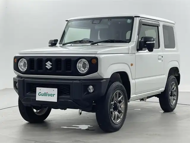 スズキ ジムニー XC 福井県 2023(令5)年 0.5万km ピュアホワイトP ターボ車/純正ディスプレイオーディオ/純正ＥＴＣ/デュアルセンサーブレーキ/純正１６インチアルミホイール/純正ＬＥＤヘッドライト/純正フロントフォグランプ/クルーズコントロール/シートヒーター