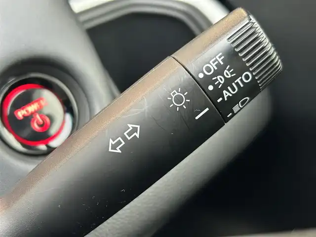 ホンダ フィット e:HEVホーム 兵庫県 2020(令2)年 9.8万km ライトブルー ・ワンオーナー/・純正9インチプレミアムインターナビ（VXU-205FTi）/・地デジ/CD/DVD/BT/USB/・バックカメラ/・ステアリングリモコン/・ハーフレザーシート/・ビルトインETC/・ドライブレコーダー（前後）/・オートLEDヘッドランプ/・アダプティブクルーズコントロール/・CMBS警告/・先行車発進お知らせ/・路外逸脱抑制制御/・レーンキープアシストシステム/・標識認識機能/・コーナーセンサー/・R3/4/5ディーラー点検記録簿/・取説/保証書/ナビ説後送