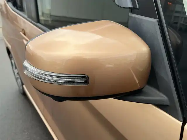 日産 デイズ ルークス ハイウェイスターターボ 秋田県 2016(平28)年 8.3万km ピンクゴールドM ４WD/ターボ/衝突軽減システム/LEDヘッドライト/純正メモリナビ（DVD/CD/BT）/フルセグ/アラウンドビューモニター/日産純正アルミ（夏タイヤ装着）/スマートキー/純正エンジンスターター/アイドリングストップ/プッシュスタート/ステアリングスイッチ/運転席シートヒーター/ETC/純正フロアマット/純正ドアバイザー/オートライト/オートエアコン/パワーステアリング/パワーウィンドウ/電動格納ウィンカーミラー/横滑り防止/盗難防止装置/寒冷地仕様/保証書/取扱説明書/記録簿/スペアキー×１