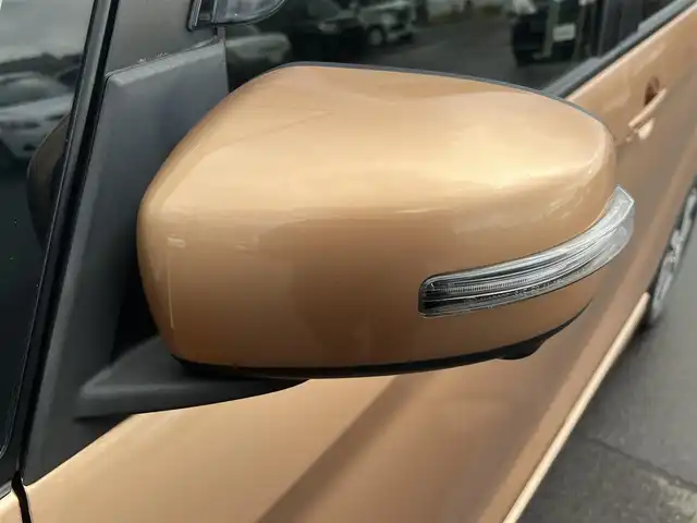 日産 デイズ ルークス ハイウェイスターターボ 秋田県 2016(平28)年 8.3万km ピンクゴールドM ４WD/ターボ/衝突軽減システム/LEDヘッドライト/純正メモリナビ（DVD/CD/BT）/フルセグ/アラウンドビューモニター/日産純正アルミ（夏タイヤ装着）/スマートキー/純正エンジンスターター/アイドリングストップ/プッシュスタート/ステアリングスイッチ/運転席シートヒーター/ETC/純正フロアマット/純正ドアバイザー/オートライト/オートエアコン/パワーステアリング/パワーウィンドウ/電動格納ウィンカーミラー/横滑り防止/盗難防止装置/寒冷地仕様/保証書/取扱説明書/記録簿/スペアキー×１