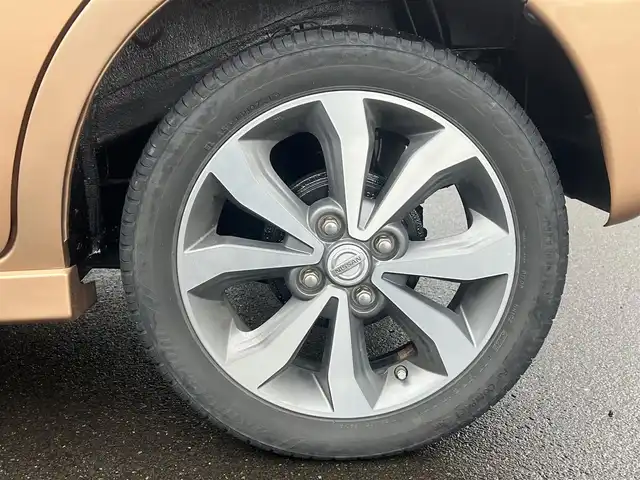 日産 デイズ ルークス ハイウェイスターターボ 秋田県 2016(平28)年 8.3万km ピンクゴールドM ４WD/ターボ/衝突軽減システム/LEDヘッドライト/純正メモリナビ（DVD/CD/BT）/フルセグ/アラウンドビューモニター/日産純正アルミ（夏タイヤ装着）/スマートキー/純正エンジンスターター/アイドリングストップ/プッシュスタート/ステアリングスイッチ/運転席シートヒーター/ETC/純正フロアマット/純正ドアバイザー/オートライト/オートエアコン/パワーステアリング/パワーウィンドウ/電動格納ウィンカーミラー/横滑り防止/盗難防止装置/寒冷地仕様/保証書/取扱説明書/記録簿/スペアキー×１