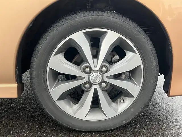 日産 デイズ ルークス ハイウェイスターターボ 秋田県 2016(平28)年 8.3万km ピンクゴールドM ４WD/ターボ/衝突軽減システム/LEDヘッドライト/純正メモリナビ（DVD/CD/BT）/フルセグ/アラウンドビューモニター/日産純正アルミ（夏タイヤ装着）/スマートキー/純正エンジンスターター/アイドリングストップ/プッシュスタート/ステアリングスイッチ/運転席シートヒーター/ETC/純正フロアマット/純正ドアバイザー/オートライト/オートエアコン/パワーステアリング/パワーウィンドウ/電動格納ウィンカーミラー/横滑り防止/盗難防止装置/寒冷地仕様/保証書/取扱説明書/記録簿/スペアキー×１