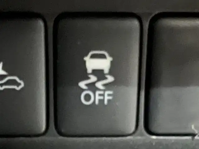 日産 デイズ ルークス ハイウェイスターターボ 秋田県 2016(平28)年 8.3万km ピンクゴールドM ４WD/ターボ/衝突軽減システム/LEDヘッドライト/純正メモリナビ（DVD/CD/BT）/フルセグ/アラウンドビューモニター/日産純正アルミ（夏タイヤ装着）/スマートキー/純正エンジンスターター/アイドリングストップ/プッシュスタート/ステアリングスイッチ/運転席シートヒーター/ETC/純正フロアマット/純正ドアバイザー/オートライト/オートエアコン/パワーステアリング/パワーウィンドウ/電動格納ウィンカーミラー/横滑り防止/盗難防止装置/寒冷地仕様/保証書/取扱説明書/記録簿/スペアキー×１