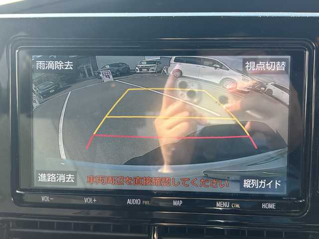 トヨタ エスティマ アエラス プレミアム 鹿児島県 2018(平30)年 10.7万km ホワイトパールクリスタルシャイン フリップダウンモニター/両側パワースライドドア/電動リアゲート/バックカメラ/オットマン/クルーズコントロール/MTモード付AT/パワーシート/フルセグTV/ナビ/ETC/レーンキープアシスト/ハーフレザーシート/純正18インチアルミホイール/プッシュスタート/スマートキー/スペアキー/オートライト/純正フロアマット/衝突被害軽減システム/横滑り防止装置　ワンオーナー