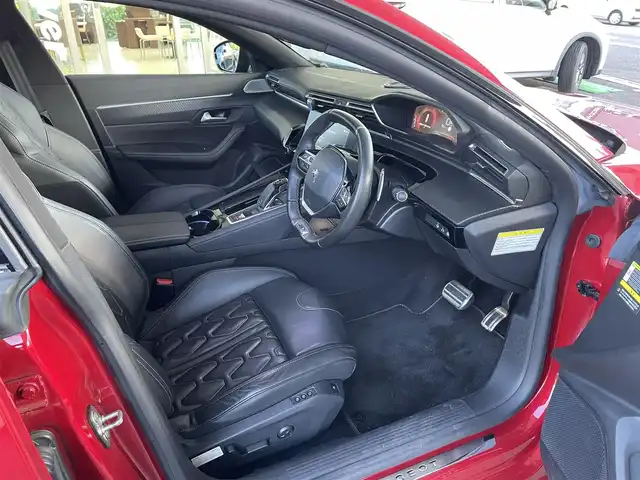 プジョー ５０８ SW GT ブルーHDi 長崎県 2020(令2)年 3.5万km 赤 ワンオーナー/社外ナビ（フルセグ、ＦＭ、AM、AppleCarPlay）/全方位カメラ/バックカメラ/フロントカメラ/DN席パワーシート/DN席シートヒーター/サンルーフ/レザーシート/ＢＳＭ/マルチポイントランバーサポート/パドルシフト/パワーバックドア/Ａストップ/ETC/レーンアシスト/ステアリングスイッチ/FOCALサウンド/保証書/取説/スペアキー
