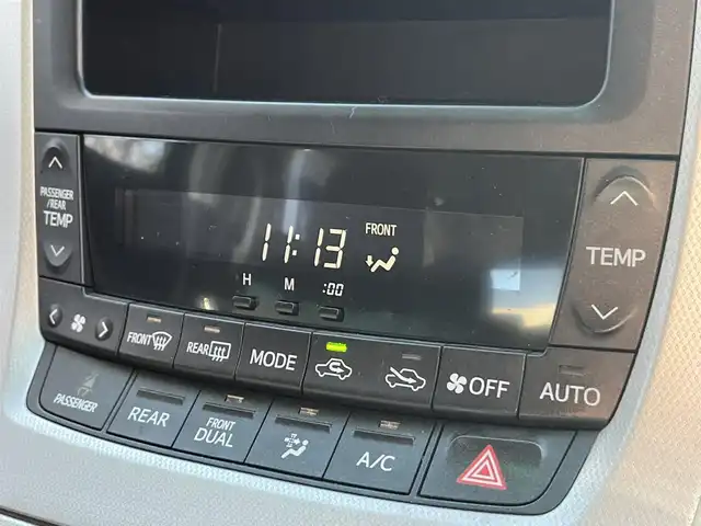 トヨタ アルファード 240S プライムセレクションⅡ 栃木県 2011(平23)年 11.7万km ホワイトパールクリスタルシャイン (株)IDOMが運営する【じしゃロン宇都宮店】の自社ローン対象車両になります。こちらは現金ご利用時の価格です。自社ローンご希望の方は別途その旨お申付け下さい。/純正ナビ/バックカメラ/フルセグ/Ｂｌｕｅｔｏｏｔｈ/フリップダウンモニター/サンルーフ/両側パワースライドドア/パワーバックドア/スマートキー/ＨＩＤヘッドライト/オートライト/ＥＴＣ