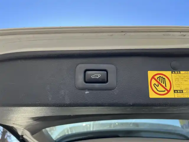 トヨタ アルファード 240S プライムセレクションⅡ 栃木県 2011(平23)年 11.7万km ホワイトパールクリスタルシャイン (株)IDOMが運営する【じしゃロン宇都宮店】の自社ローン対象車両になります。こちらは現金ご利用時の価格です。自社ローンご希望の方は別途その旨お申付け下さい。/純正ナビ/バックカメラ/フルセグ/Ｂｌｕｅｔｏｏｔｈ/フリップダウンモニター/サンルーフ/両側パワースライドドア/パワーバックドア/スマートキー/ＨＩＤヘッドライト/オートライト/ＥＴＣ