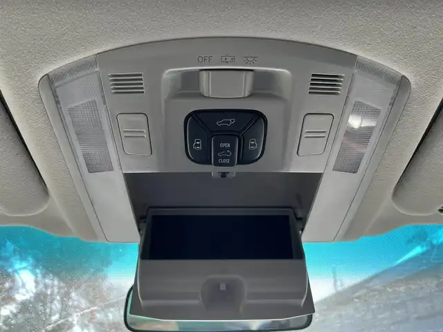 トヨタ アルファード 240S プライムセレクションⅡ 栃木県 2011(平23)年 11.7万km ホワイトパールクリスタルシャイン (株)IDOMが運営する【じしゃロン宇都宮店】の自社ローン対象車両になります。こちらは現金ご利用時の価格です。自社ローンご希望の方は別途その旨お申付け下さい。/純正ナビ/バックカメラ/フルセグ/Ｂｌｕｅｔｏｏｔｈ/フリップダウンモニター/サンルーフ/両側パワースライドドア/パワーバックドア/スマートキー/ＨＩＤヘッドライト/オートライト/ＥＴＣ