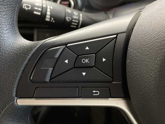 日産 デイズ X 茨城県 2020(令2)年 2.5万km ホワイトパール ワンオーナー 純正電子チューナーラジオAM・FM/CD/AUX シガーソケット USB入力端子 電格ミラー 布系シート オートライト 純正フロアマット 衝突被害軽減システム 横滑り防止装置 前後コーナーセンサー W＋サイドエアバッグ ドアバイザー 純正AW14インチ スマートキー 取扱説明書