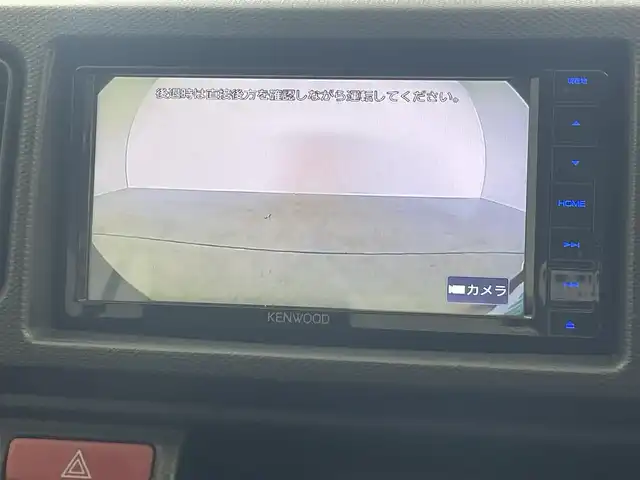 車両画像4