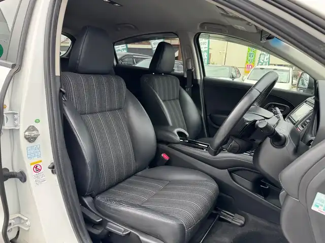 ホンダ ヴェゼル ハイブリッド Z 滋賀県 2014(平26)年 10.7万km ホワイトオーキッドパール 純正フルセグナビ/　フルセグ Bluetooth CD DVD FM AM/バックカメラ/ドライブレコーダー前後/あんしんパッケージ/シティブレーキアクティブシステム/コンフォートビューパッケージ/フルオートエアコンディショナー/LEDヘッドライト/シートヒーターLR/アルミパッケージ/純正17インチアルミスポーツタイプ/純正フロアマット/ドアバイザー/スマートキー×2/プッシュスタート/