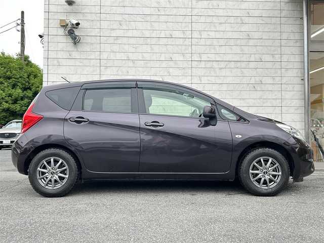 日産 ノート X DIG－S 埼玉県 2013(平25)年 4.8万km オーロラモーヴ 純正ナビ/AM FM CD SD AUX　フルセグTV/ETC/アイドリングストップ/オートエアコン/電動格納ミラー/プッシュスタート/フォグランプ/リアワイパー/社外17インチアルミホイール/スマートキー