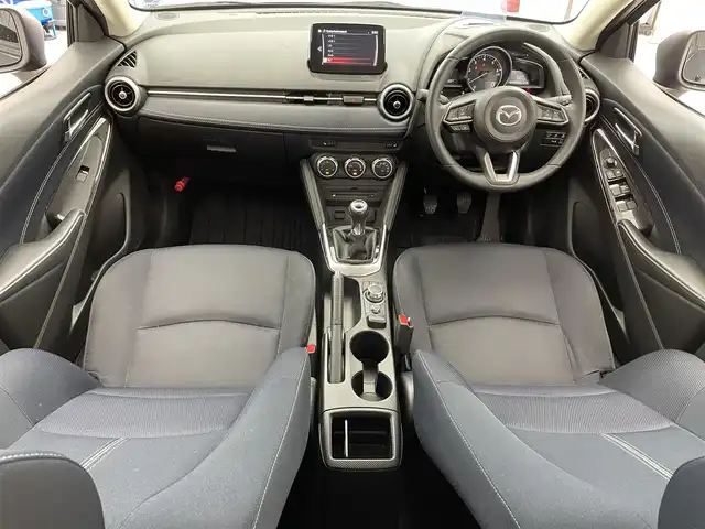 マツダ マツダ２ XD プロアクティブ Sパッケージ 滋賀県 2020(令2)年 5.1万km ディープクリスタルブルーマイカ 純正ナビ/【フルセグＴＶ/CD/DVD/Bluetooth）/全方位カメラ/ＥＴＣ/シャークフィンアンテナ/衝突被害軽減ブレーキ/車線逸脱警報/コーナーセンサー/クルーズコントロール/シートヒーター/ヘッドアップディスプレイ/ＬＥＤヘッドライト/スマートキー/６速ＭＴ