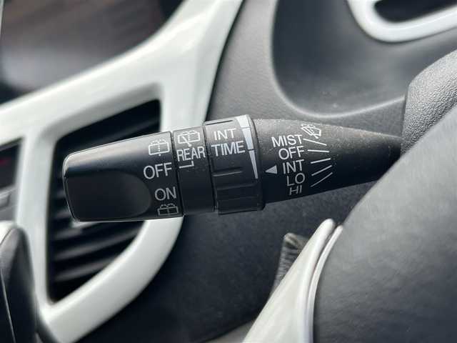 ホンダ オデッセイ アブソルート 愛知県 2004(平16)年 14万km プレミアムホワイトパール HDDナビ/（AM/FM/CD/DVD)/ETC/クルーズコントロール/純正17インチAW/HIDヘッドライト/フォグランプ/革巻きステアリング/ステアリングスィッチ