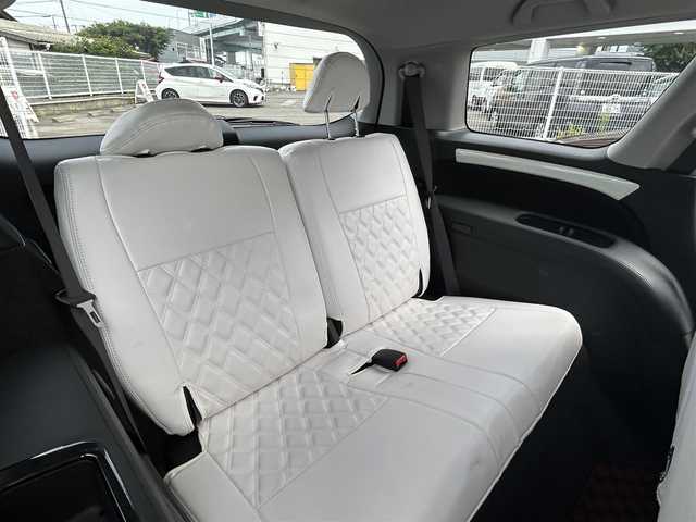 ホンダ オデッセイ アブソルート 愛知県 2004(平16)年 14万km プレミアムホワイトパール HDDナビ/（AM/FM/CD/DVD)/ETC/クルーズコントロール/純正17インチAW/HIDヘッドライト/フォグランプ/革巻きステアリング/ステアリングスィッチ