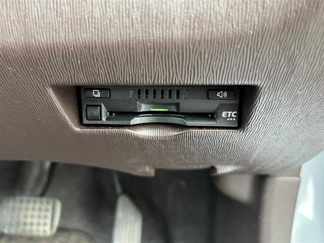 トヨタ パッソ X クツロギ 栃木県 2014(平26)年 4.4万km ブライトシルバーM SDナビ/Bluetooth CD DVD/TV ワンセグ/ドアバイザー/前後ドライブレコーダー/ビルドインETC/横滑り防止装置/ABS/純正フロアマット/スマートキー/ベンチシート/電動格納ミラー