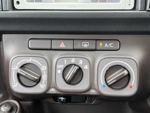トヨタ パッソ X クツロギ 栃木県 2014(平26)年 4.4万km ブライトシルバーM SDナビ/Bluetooth CD DVD/TV ワンセグ/ドアバイザー/前後ドライブレコーダー/ビルドインETC/横滑り防止装置/ABS/純正フロアマット/スマートキー/ベンチシート/電動格納ミラー