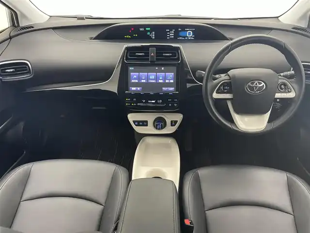 トヨタ プリウス A ツーリングセレクション 愛知県 2016(平28)年 5.9万km ホワイトパールクリスタルシャイン 純正９型ナビ　バックカメラ　禁煙車　パーキングアシスト　追従クルコン　黒革シート　シートヒーター　ＢＳＭ　ＨＵＤ　セーフティセンス　衝突軽減　ＬＥＤオートライト　コーナーセンサー　ＥＴＣ　フォグランプ
