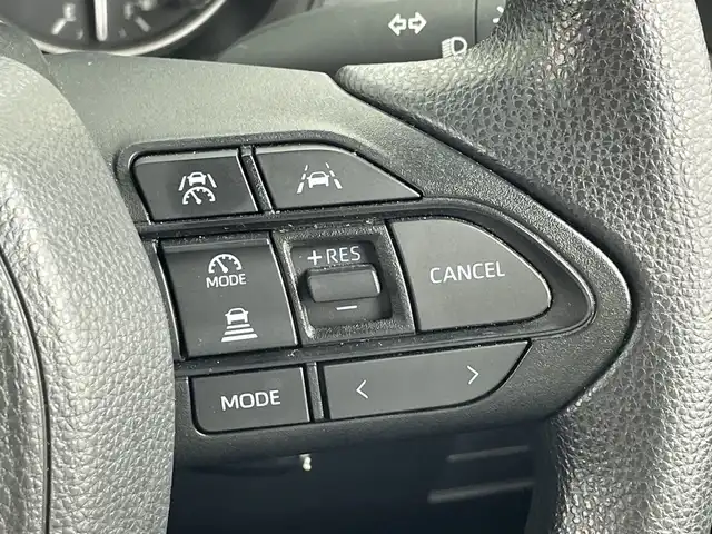 トヨタ ノア X 群馬県 2023(令5)年 2.7万km パール 純正８型ディスプレイオーディオ　ＥＴＣ　アダプティブクルーズコントロール　ドライブレコーダー　バックカメラ　オートライト　オートハイビーム　リモコンキー　バックカメラ　フルセグテレビ　禁煙車