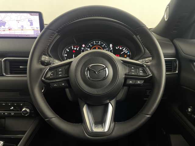 マツダ ＣＸ－５ XD スポーツアピアランス 埼玉県 2023(令5)年 2.6万km スノーフレイクホワイトパールマイカ i-ACTIVSENSE/BOSE　プレミアムサウンド/純正メモリナビ/DVD/Bluetooth/フルセグ/全方位カメラ/DVDデッキ/デジタルインナーミラー/前後ドライブレコーダー/ETC２．０/レザーシート/前席シートヒーター/運転席パワーシート/純正１９インチAW/純正フロアマット/プッシュスタート/スマートキー